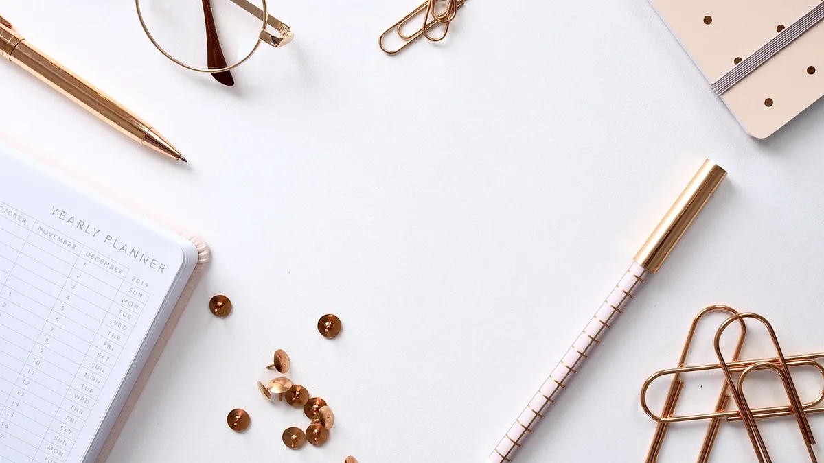 when parental burnout needs professional support — how to recover from burnout in motherhood signs and thresholds ETEO Wellness — Ava